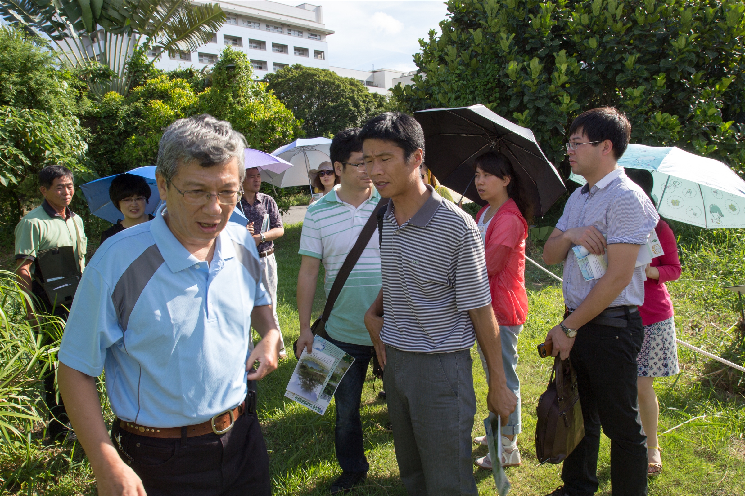 簡報結束後前往嘉藥人工濕地園區體驗生態處理技術實務應用